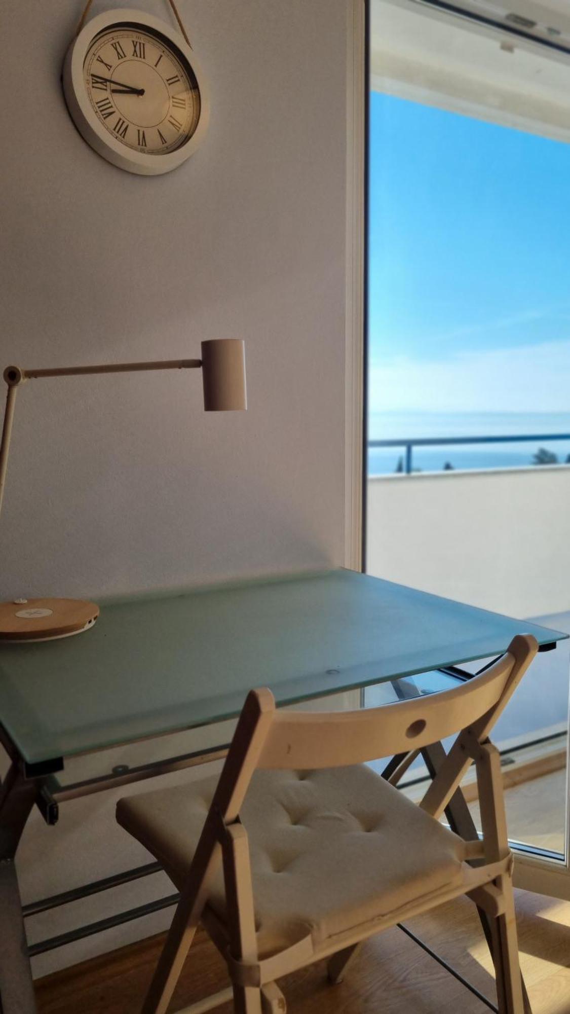 Apartment With Direct Sea View, Free Parking And Close To Beaches And Promenade 로브란 외부 사진